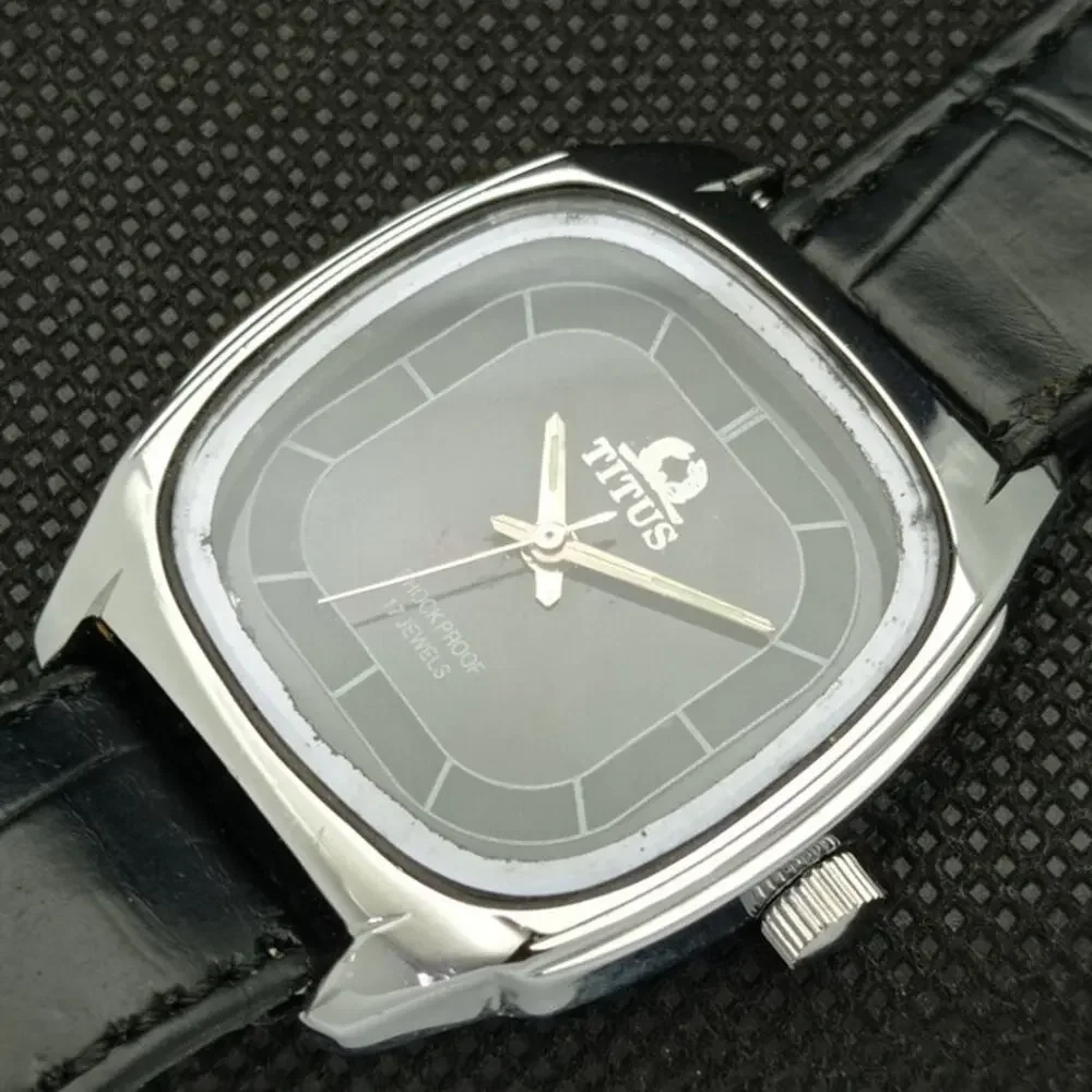 Vintage 1974 Titus Manual Mens SilverWatch W/Leather Strap & Silver accents